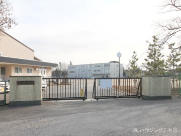 柏市立田中小学校　距離６００ｍ／徒歩8分・約600m(2023年3月)