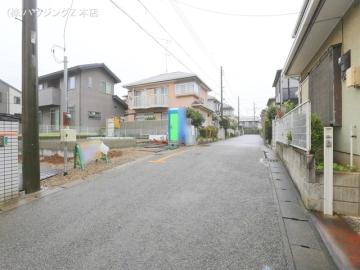 前面道路含む現地写真(2024年10月)