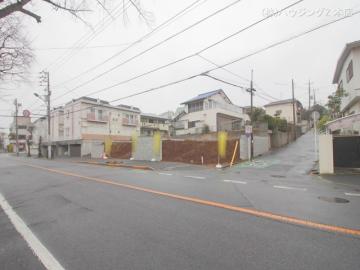 前面道路含む現地写真(2024年2月)