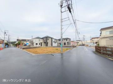 前面道路含む現地写真(2024年10月)