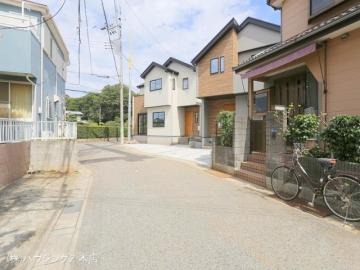 前面道路含む現地写真(2024年9月)