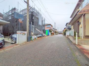 前面道路含む現地写真(2024年11月)