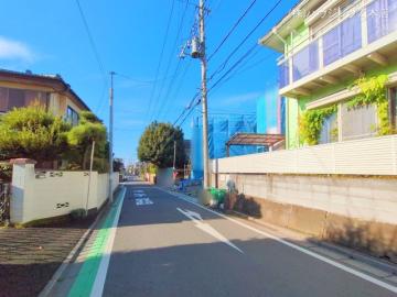 前面道路含む現地写真(2024年11月)