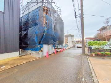 前面道路含む現地写真(2024年11月)