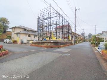 前面道路含む現地写真(2024年11月)